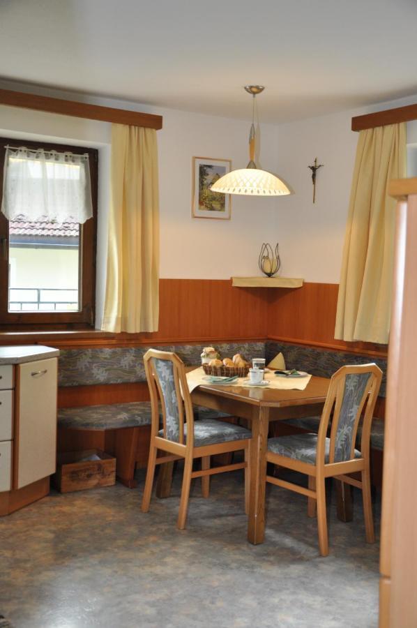 Ferienwohnung Pezzei Schlitters Bagian luar foto